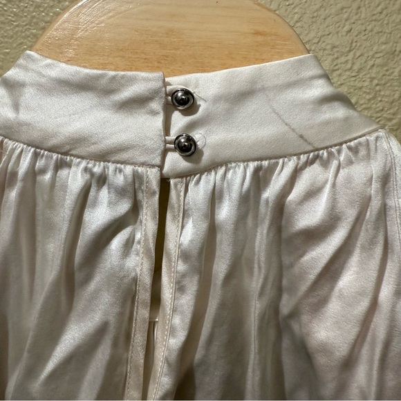 Women’s XL NWT Cache White Silk Bedazzled Neck Halter Tank Top - Picture 13 of 13